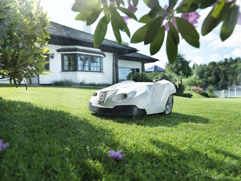 4. Husqvarna Auto Mower